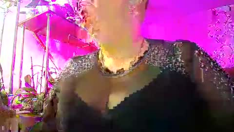 Lady Gloria online show from 01.05.25