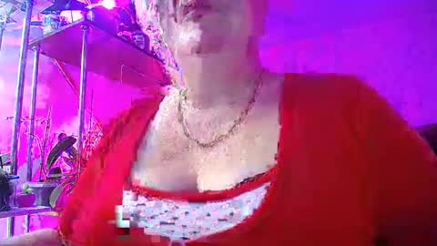 Lady Gloria online show from 01.08.25