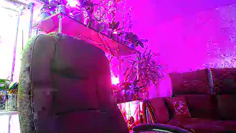 Lady Gloria online show from 02.05.25