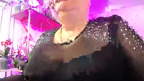 Lady Gloria online show from 03.08.25