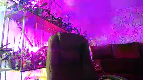 Lady Gloria online show from 11.02.25