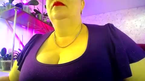 Lady Gloria online show from 06.28.26