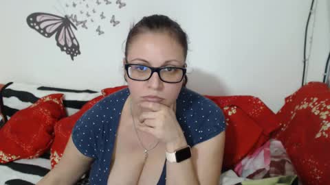 Lady Hellene online show from 02.02.25