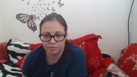 Lady Hellene online show from 02.25.25