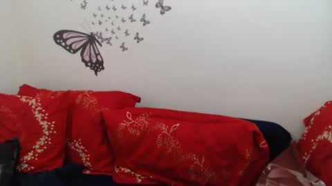 Lady Hellene online show from 02.28.25
