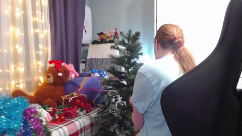 Angelika online show from 12.22.24