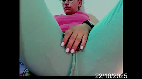 Snapshot of lady_jhana chatting on 10.22.25 Jhana online show from 10.22.25