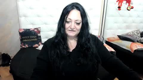 lady lauren online show from 12.08.24