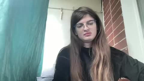 Snapshot of lady_luckkk_ chatting on 09.24.25 lady_luckkk_ online show from 09.24.25