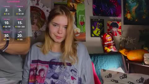 Snapshot of lady_lucky_love chatting on 09.13.25 KENDALL NATHANPVT IS OPEN online show from 09.13.25
