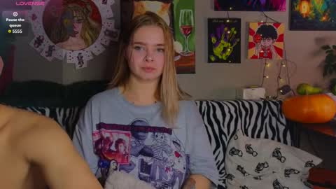 KENDALL  NATHANPVT IS OPEN online show from 09.18.25