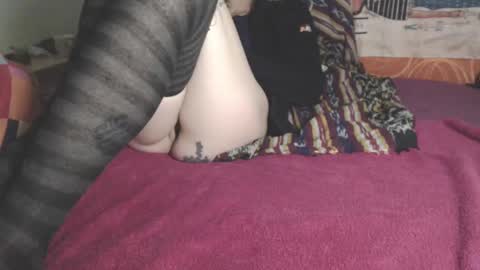 lady_simone online show from 02.15.25