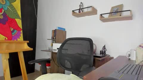 Sophie   online show from 09.27.25