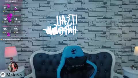 Snapshot of lady_violet_bridgerton_a chatting on 02.27.25 Lady Violet Bridgerton online show from 02.27.25