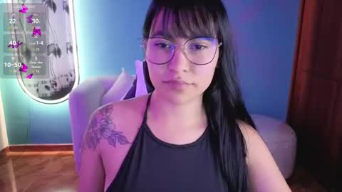 Snapshot of lady_violet_bridgerton_a chatting on 09.13.25 Lady Violet Bridgerton online show from 09.13.25
