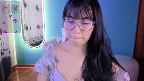 Lady Violet Bridgerton online show from 10.14.25