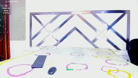 Snapshot of ladyandmaverick chatting on 10.03.25 LadyandMaverick online show from 10.03.25