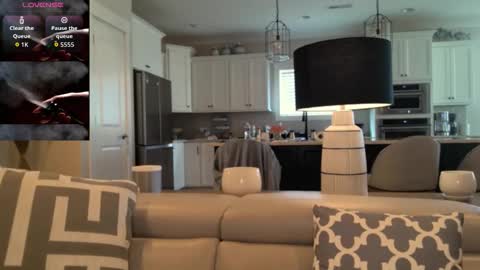 Ladybabs online show from 03.31.26