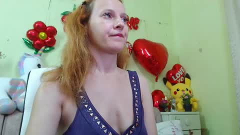 Snapshot of ladybigsmile chatting on 03.04.25 Sima Ladybigsmile online show from 03.04.25