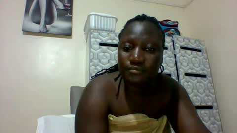 lindah32 online show from 01.02.25