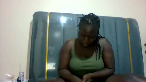 lindah32 online show from 02.26.25