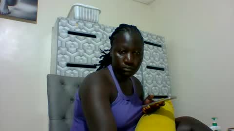 lindah32 online show from 03.04.25