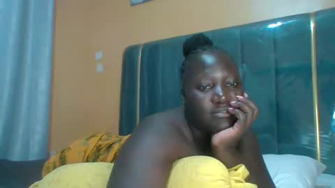 lindah32 online show from 02.15.26