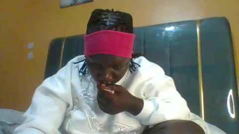 lindah32 online show from 03.29.26