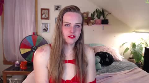 ladyboyhomemaker online show from 02.15.25