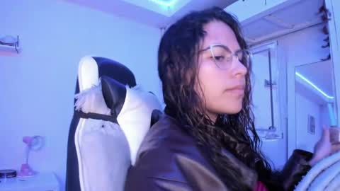  Lady  online show from 05.25.26