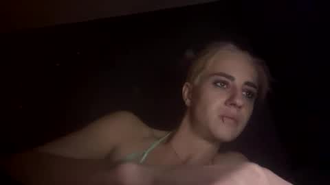 Snapshot of ladybug9097 chatting on 12.25.24 RockStar Couple online show from 12.25.24