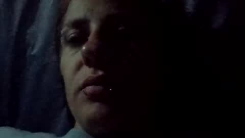 Snapshot of ladybug9097 chatting on 10.04.25 RockStar Couple online show from 10.04.25