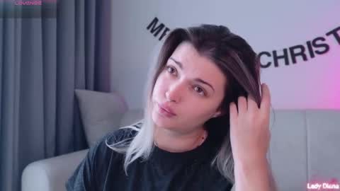 ladylancaster online show from 12.21.25