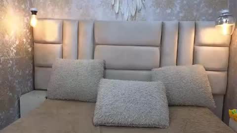 LadyMiaX online show from 05.14.26