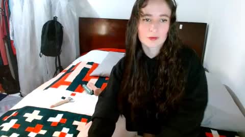 Lucia Fernanda online show from 01.31.25