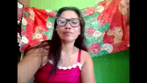 Snapshot of ladysweet4u69 chatting on 03.19.26 ladysweet4u69 online show from 03.19.26