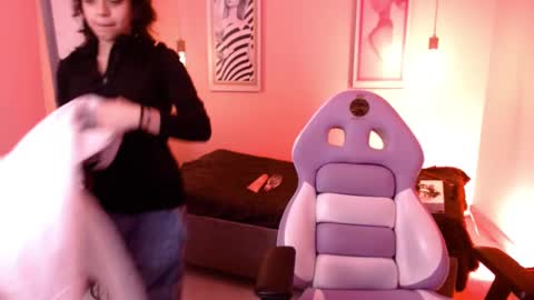 Ladywawy  online show from 09.10.25