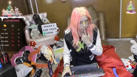 Skinnygirl online show from 01.06.25