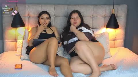 Snapshot of laia_and_aloby chatting on 09.27.25 online show from 09.27.25