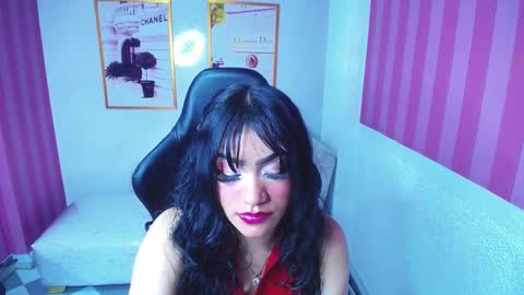 Laia online show from 02.13.25