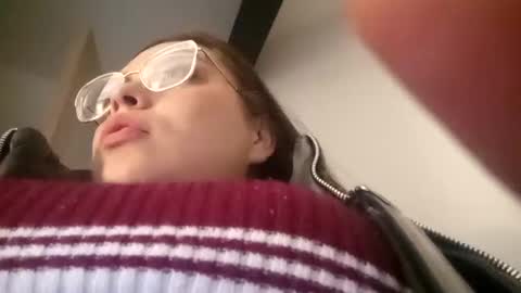 Snapshot of laia_hadid chatting on 10.10.25 laia_hadid online show from 10.10.25