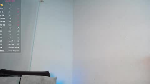 Snapshot of lailamayers chatting on 05.22.26 Laila online show from 05.22.26