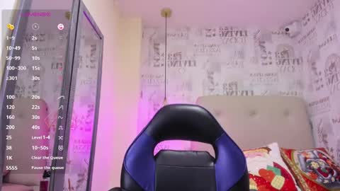   online show from 12.12.24