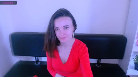 Snapshot of laimapinch_ chatting on 12.12.24 Laima online show from 12.12.24