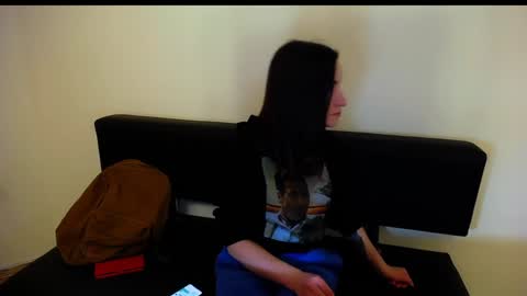 Snapshot of laimapinch_ chatting on 12.19.24 Laima online show from 12.19.24