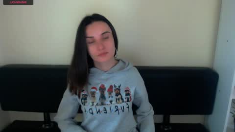 Snapshot of laimapinch_ chatting on 12.20.24 Laima online show from 12.20.24