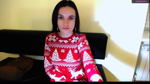 Snapshot of laimapinch_ chatting on 12.25.24 Laima online show from 12.25.24