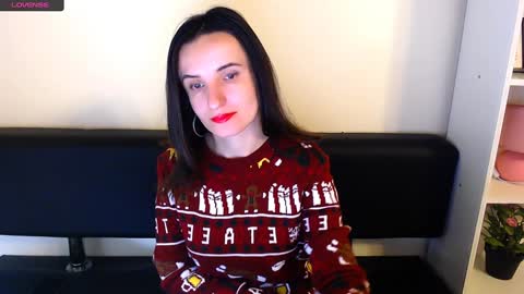 Snapshot of laimapinch_ chatting on 12.27.24 Laima online show from 12.27.24