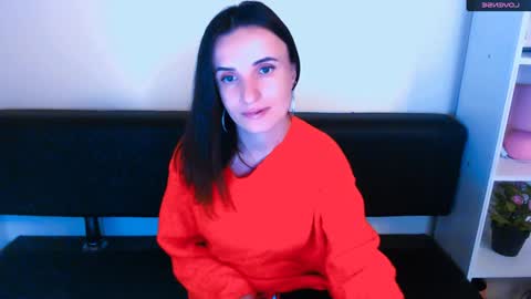 Snapshot of laimapinch_ chatting on 12.29.24 Laima online show from 12.29.24