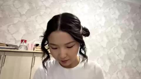 Snapshot of lakeishatimber chatting on 09.25.25 Luna online show from 09.25.25